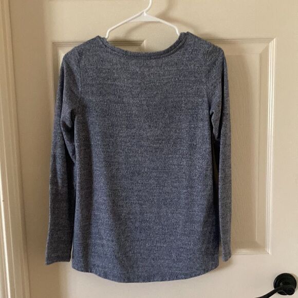 American Eagle Soft & Sexy Plush Long Sleeve Shirt V-Neck Soft Size Small Blue - Picture 4 of 5